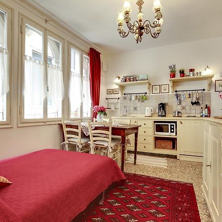 Ca' Badoer Frari Apartment Venesia Bagian luar foto